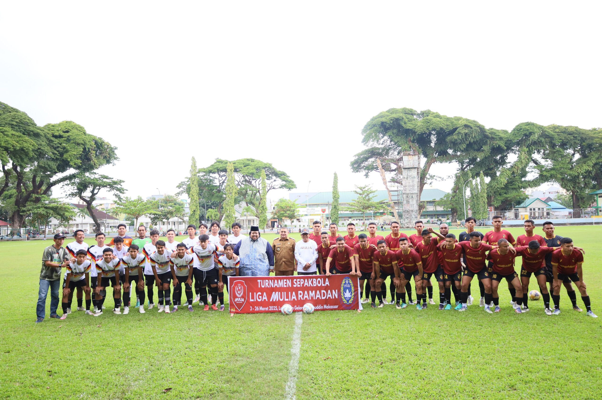 Munafri Arifuddin Kick Off Liga Mulia Ramadan 2025