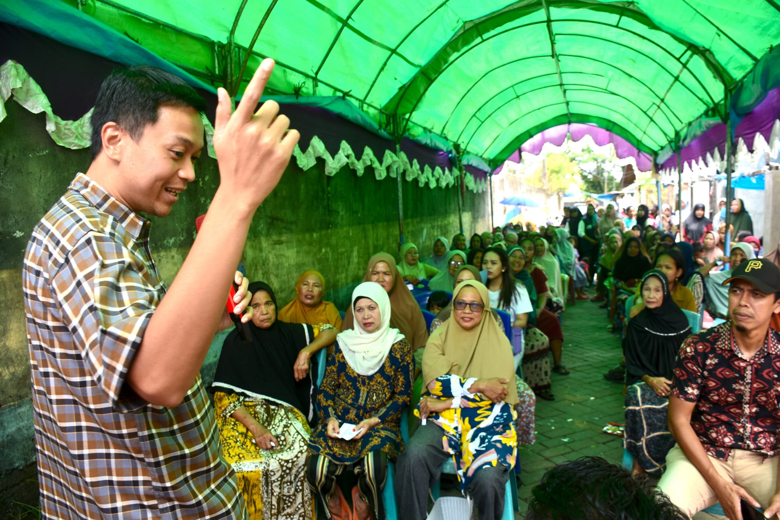 Reses di Tamalanrea, Andi Odhika Cakra Satriawan Serap Aspirasi Masyarakat Tiga Lokasi