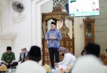 Buka Bersama Jemaah Masjid Raya, Munafri Komitmen Renovasi Masjid