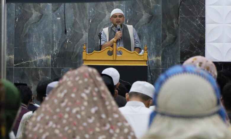 Salat Subuh di Maccini Sombala, Munafri Arifuddin: Jangan Nodai Ramadan dengan Kegiatan Negatif
