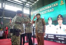 Wali Kota Makassar Munafri Arifuddin Jadi Warga Kehormatan Divisi Infanteri 3 Kostrad