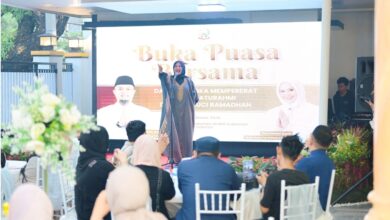 Buka Puasa Bersama, Fatmawati Rusdi Ajak Tiktokers Perbanyak Konten-konten Edukatif