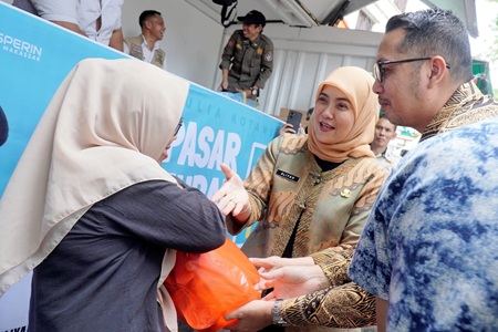 Wakil Wali Kota Makassar Tinjau Pelaksanaan Pasar Murah di Kecamatan Makassar