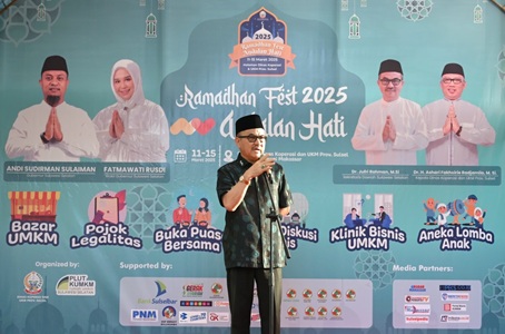 Sekprov Sulsel Jufri Rahman Buka Ramadan Fest Andalan Hati untuk UMKM