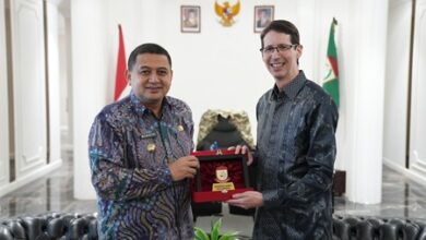 Temui Wali Kota Makassar, Konjen Australia Bahas Kelanjutan Program RISE