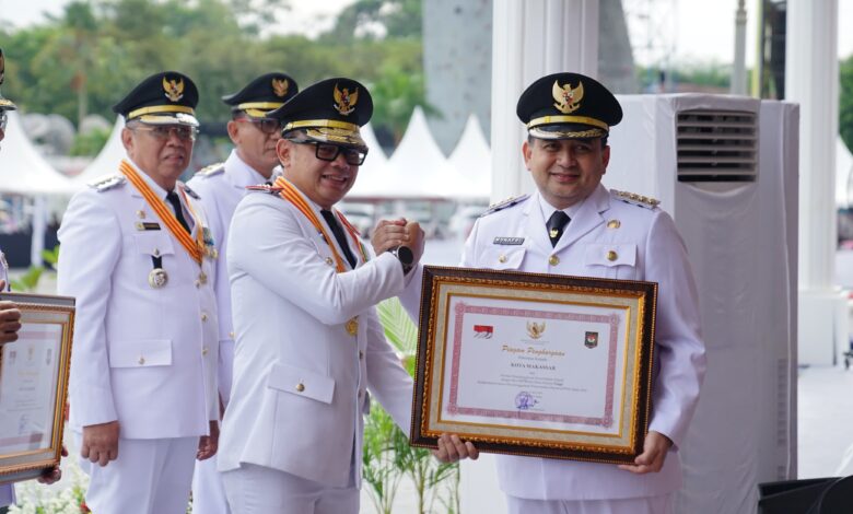 Wali Kota Makassar Munafri Terima Penghargaan di Puncak Hari OTDA XXIX