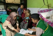 BAZNAS Bone Peduli Serahkan Bantuan Biaya Kesehatan untuk Bayi Penderita Penyakit Jantung