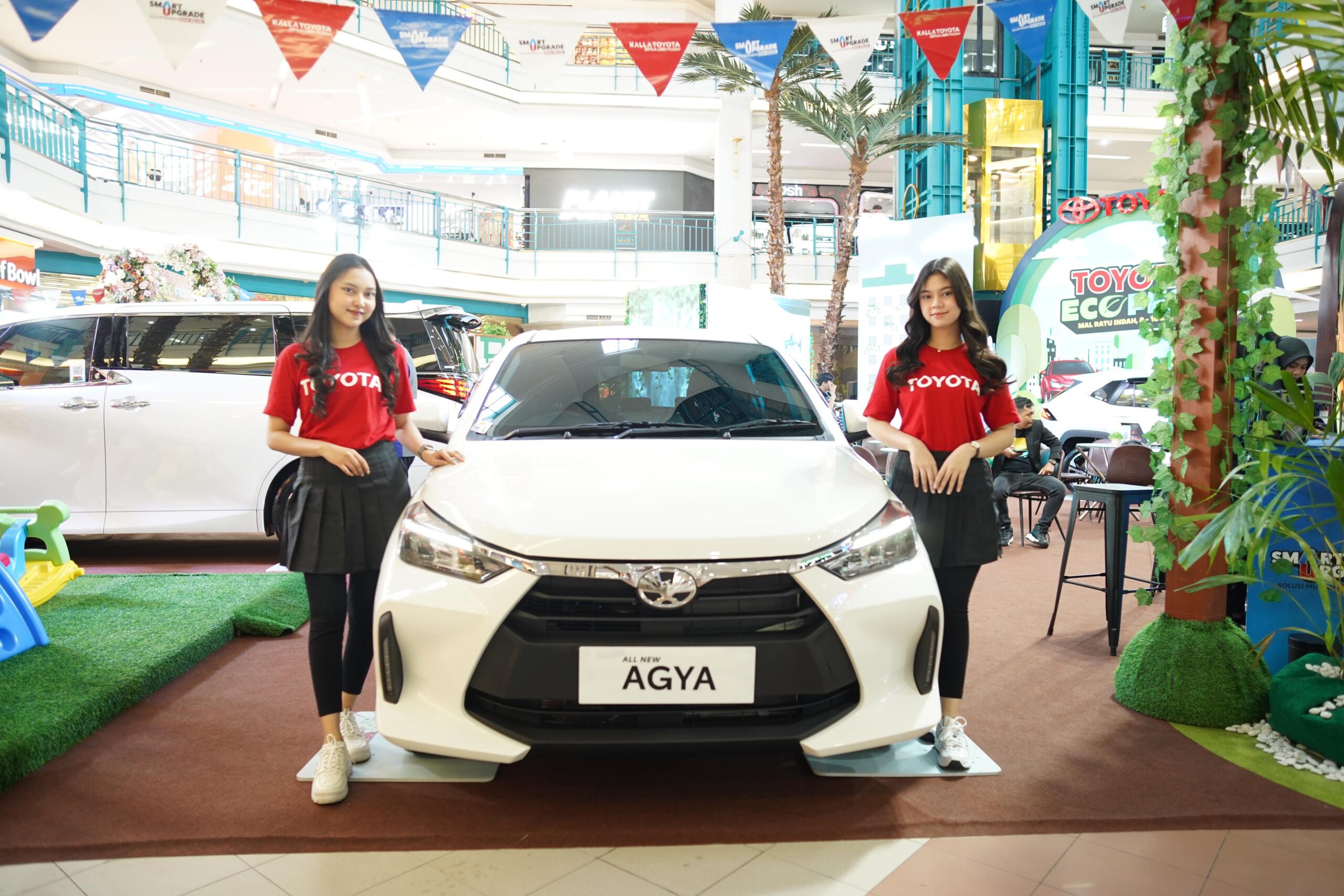 Beli Mobil Toyota, Bawa Pulang Motor GRATIS! Hanya di Toyota Spectacular Package