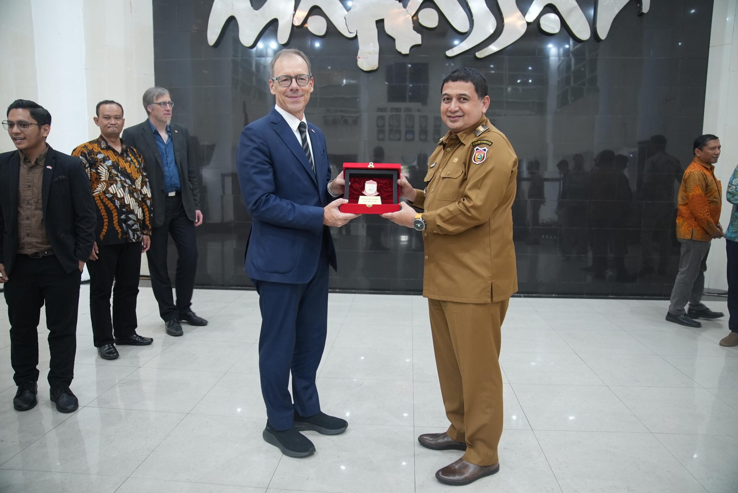 Wali Kota Makassar dan Dubes Swiss Bahas Potensi Kerja Sama