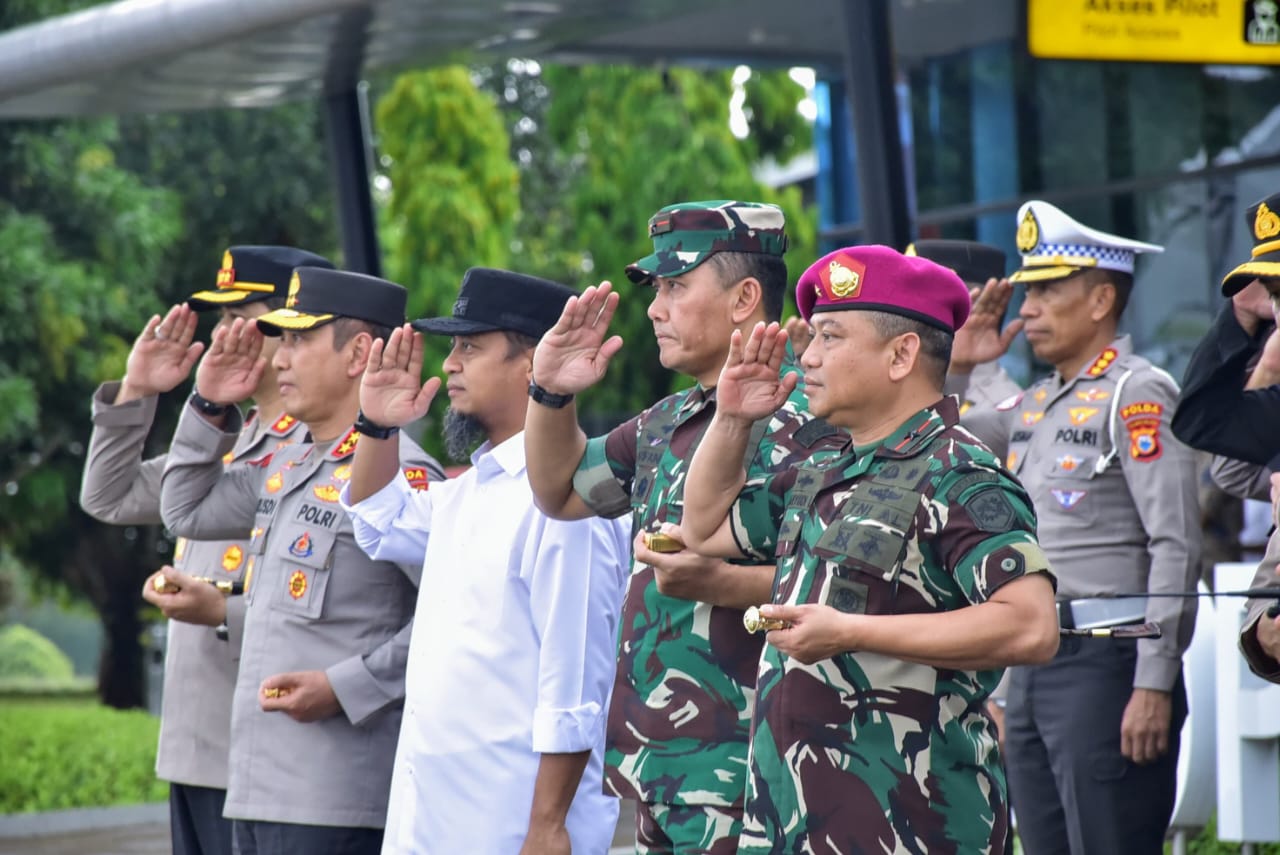 Usai Kunker Dua Hari Di Sulsel Danlantamal VI Makassar Antar Kepulangan Kapolri