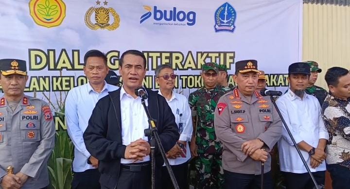 Dana Segar Rp5 Triliun untuk Petani Jagung di Bone, Mentan: Harga Jagung Tak Boleh Lagi di Bawah HPP
