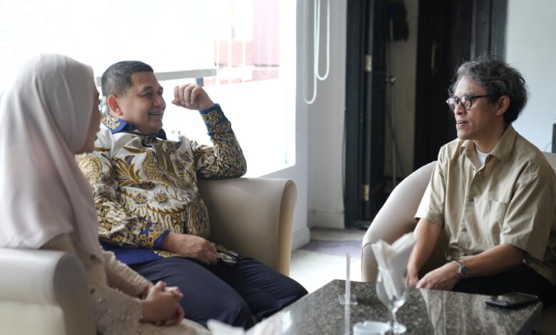 Munafri Bersama Riri Riza Bahas Penguatan Program Lewat Industri Kreatif Makassar