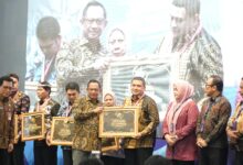 Kota Makassar Raih Penghargaan, Munafri-Aliyah Komitmen Tingkatkan Pelayanan Dasar