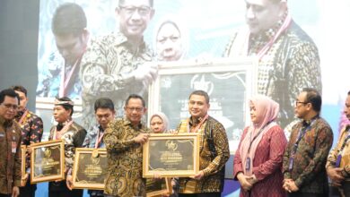Kota Makassar Raih Penghargaan, Munafri-Aliyah Komitmen Tingkatkan Pelayanan Dasar