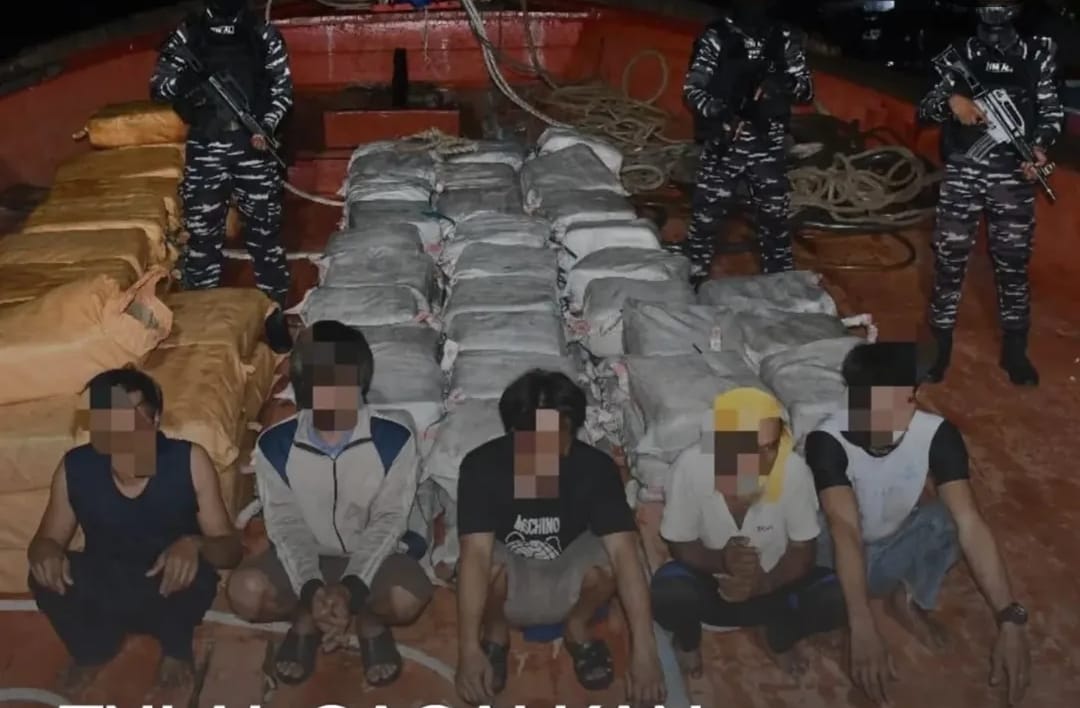 TNI AL Gagalkan Penyelundupan 1,9 Ton Narkotika di Perairan Tanjung Balai Karimun