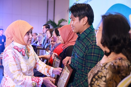 Aliyah Mustika Ilham Apresiasi Badan Usaha Peduli Kesehatan Pekerja di Makassar