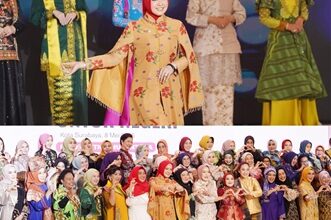 Ketua Diah Semarakkan Ladies Program Munas VII Apeksi 2025