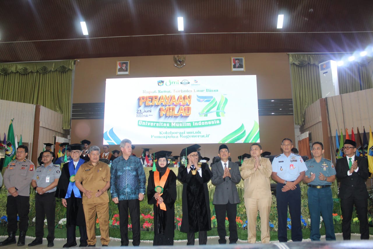 Aspers Danlantamal VI Hadiri Gelar Rapat Senat Terbuka Luar Biasa dalam Rangka Milad ke-71 UMI Tahun 2025