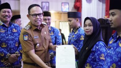 Serahkan SK P3K, Andi Akmal Ingatkan Jaga Amanah dengan Baik dan Tanggung Jawab 