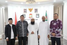 Wali Kota-Wawali Makassar, Salat Iduladha di Lapangan Karebosi Bersama Ust Das'ad Latif