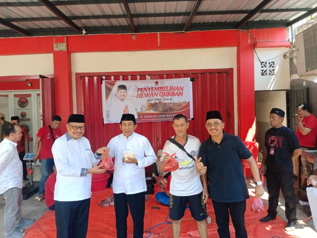 Keluarga Besar PDI Perjuangan Sulsel Kurban 134 Ekor Hewan, 45 Ekor Sapi dan 3 Ekor Kambing Diantaranya Disumbangkan ARW