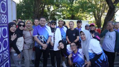 Munafri Lepas Peserta Jalan Sehat Senam & Baksos IKA SMADA 88