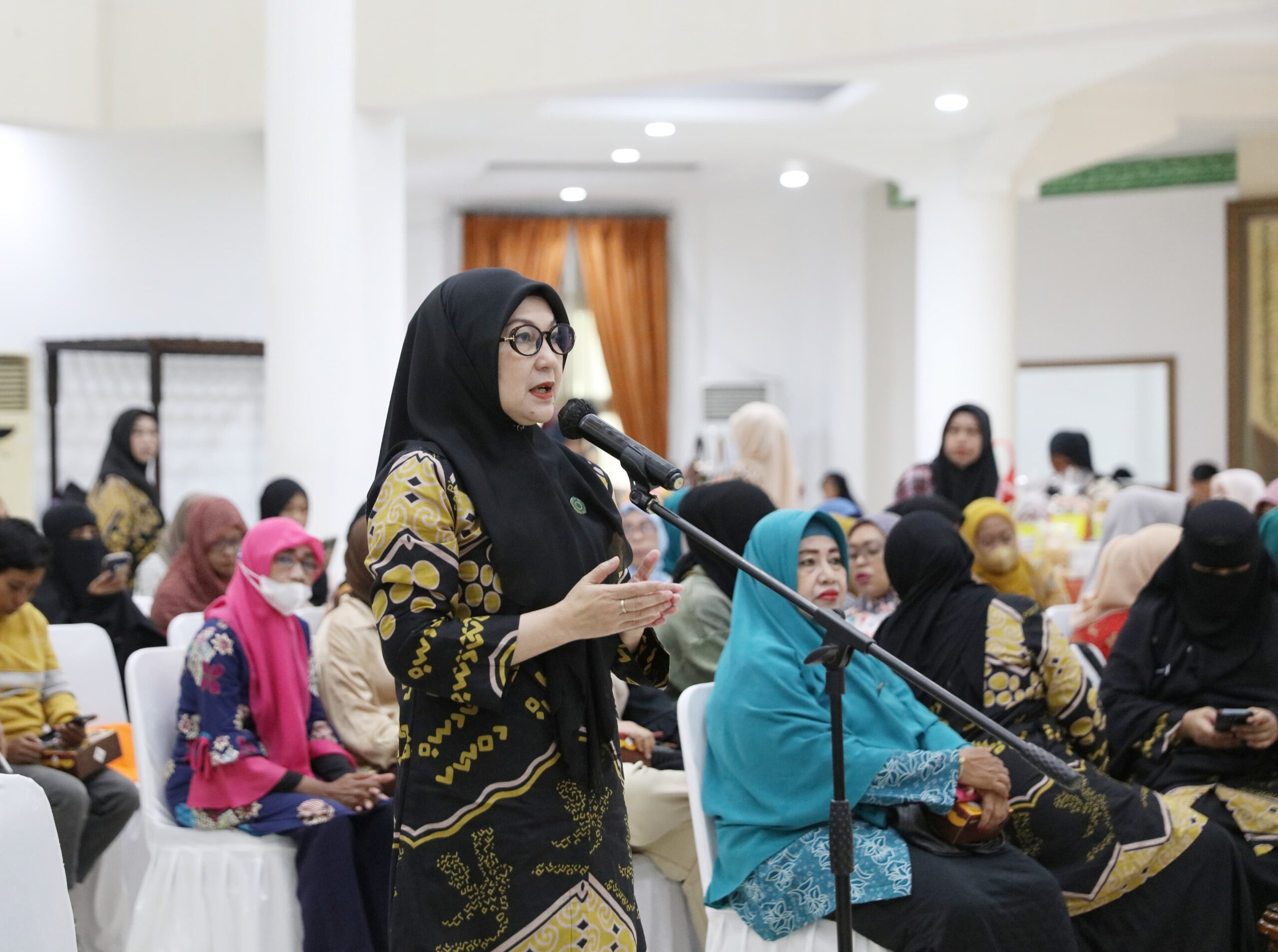 Dukung Ekonomi Keluarga, Pokja II TP PKK Makassar Fasilitasi UMKM Akses Program Inkubasi Gratis