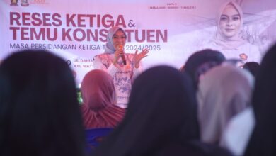 Reses di Tamparang Keke, Budi Hastuti Terima Aspirasi Terkait Drainase Tersumbat
