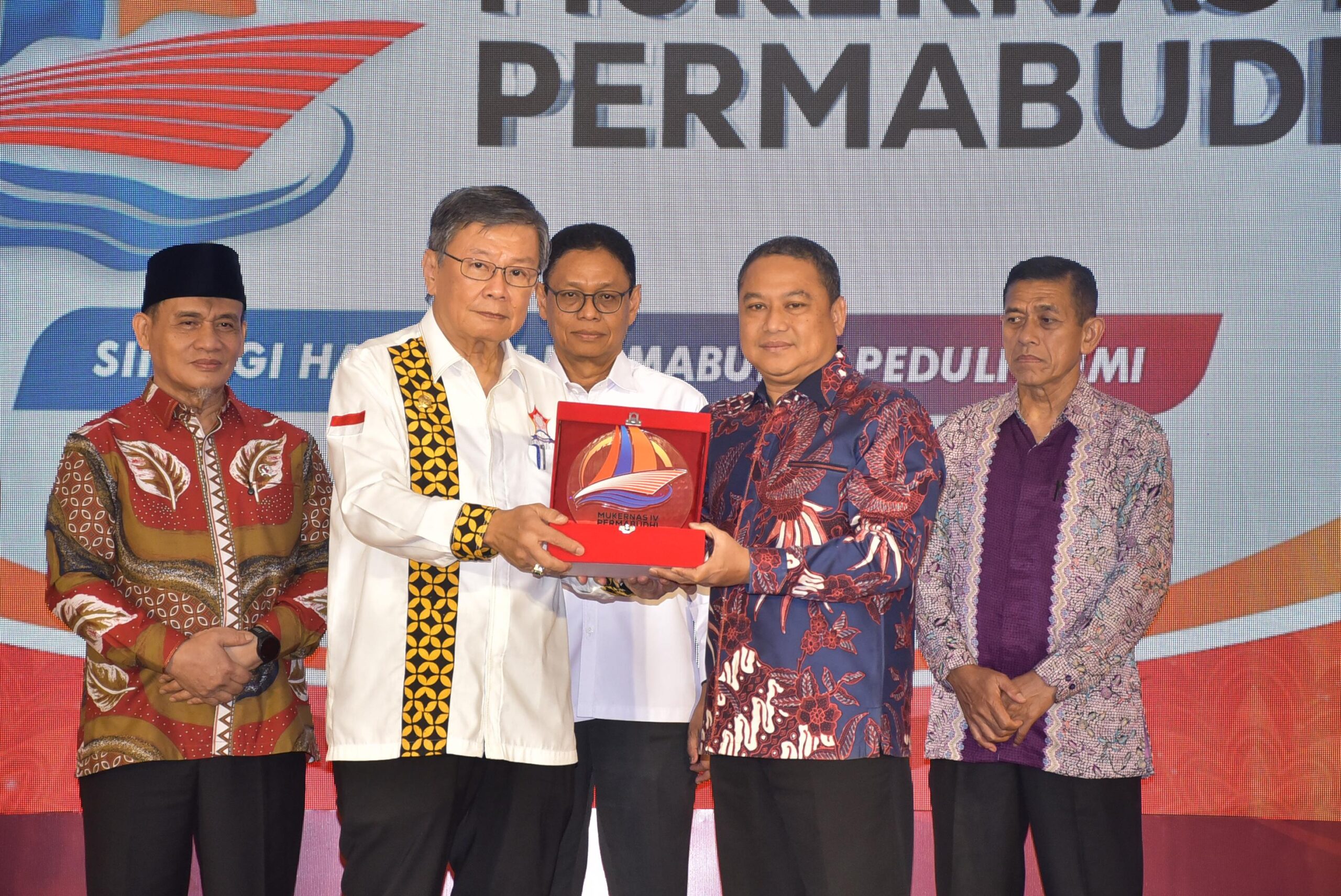 Danlantamal VI Hadiri Kegiatan Pembukaan Mukernas IV Permabudhi Sulsel 2025