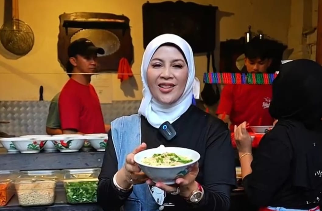 Warung Lela Bandung 