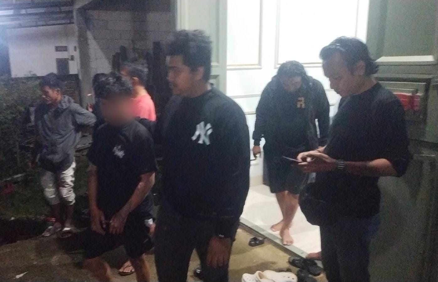 Hidupi Pacar Lagi Punya Anak Dengan Curi Tabung Gas dan Ayam, Remaja Ini Diringkus Tim Resmob Polsek Kota Watampone
