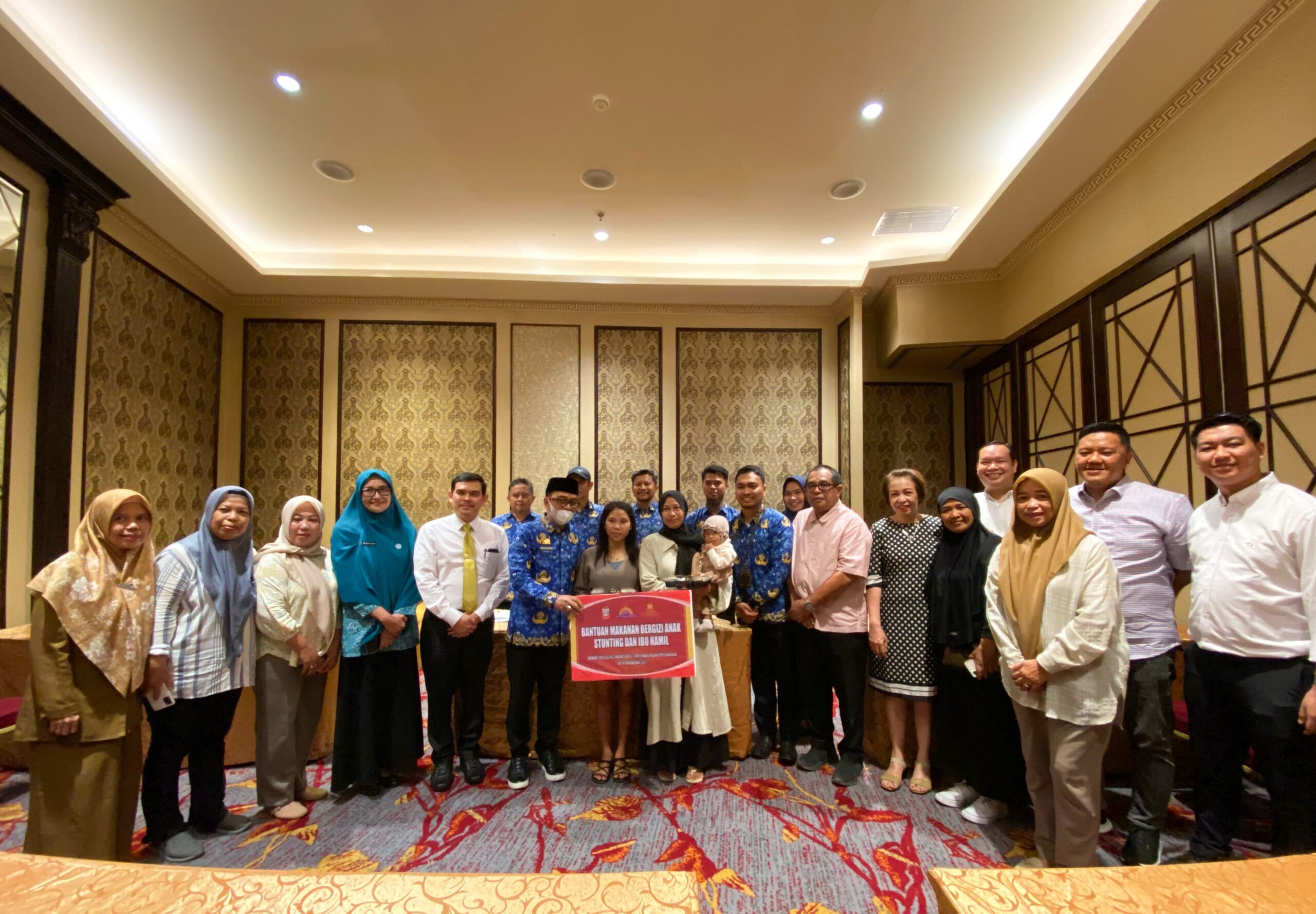 Kolaborasi Pemkot Makassar dan Hotel MYKO, Beri Bantuan Makan Bergizi Gratis Tiga Bulan Untuk Anak Stunting dan Ibu Hamil