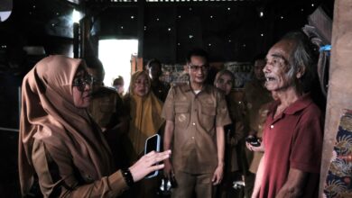 Lewat Intervensi, Pemkab Gowa Beri Bantuan Usaha dan Perabotan Rumah Tangga ke KME