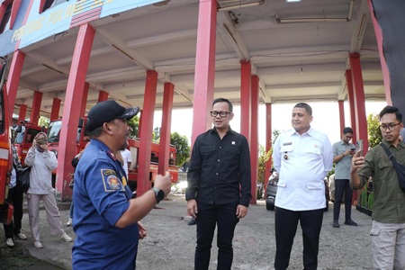 Wamendagri Puji Damkarmat Makassar, Jadi Percontohan Sistem Emergency Satu Atap