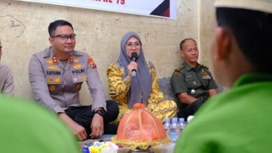 Pemkab Gowa Bersama TNI Polri dan HMI Bersinergi Berikan Bantuan Perlengkapan Sekolah Ke Panti Asuhan
