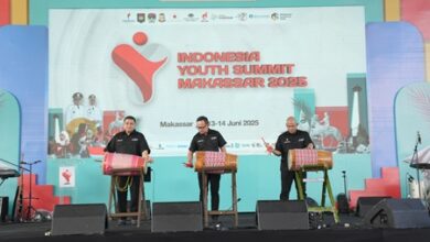 Wamendagri Ajak Pemuda Jadi Pemimpin Berintegritas di Indonesia Youth Summit 2025