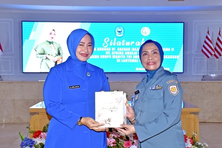 Silaturahmi Ketua Korcab VI DIA II Bersama Kowal Makassar di Lantamal VI