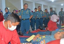 Baksos Donor Darah dan Khitan Dalam Rangka HUT ke-75 Lantamal VI Tahun 2025