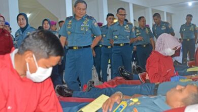 Baksos Donor Darah dan Khitan Dalam Rangka HUT ke-75 Lantamal VI Tahun 2025