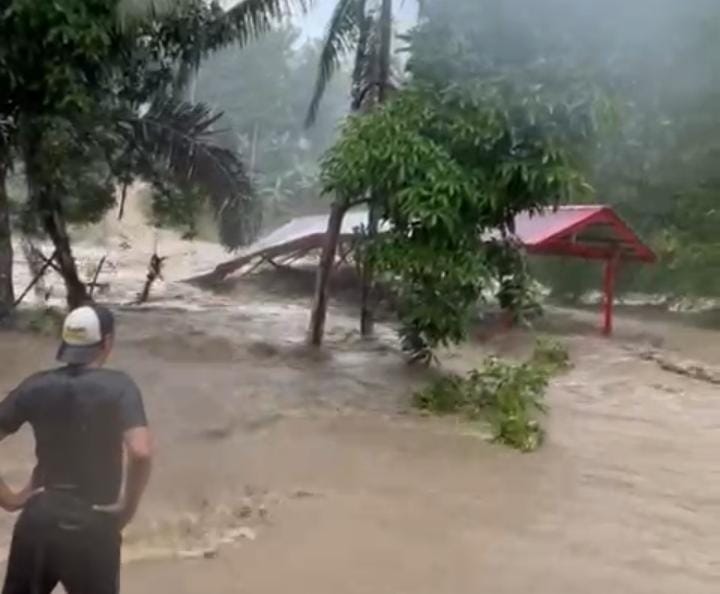 Diguyur Hujan Lebat Bone Terendam Banjir, Bupati Andi Asman Perintahkan Satgas BPBD Siaga dan Gerak Cepat