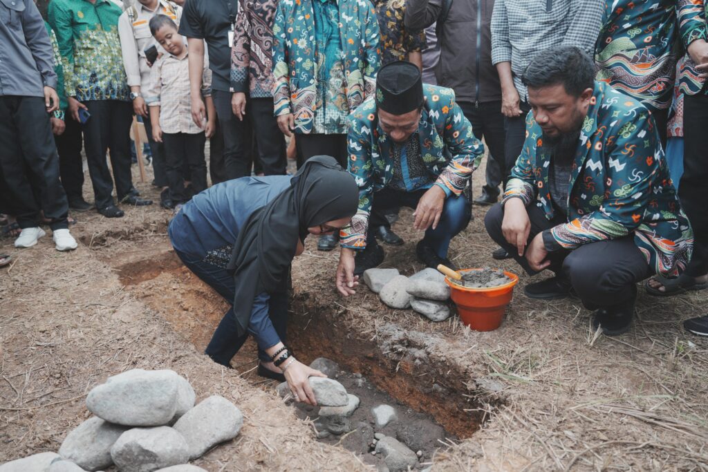 Bupati Husniah Apresiasi Pembangunan Masjid dan Padepokan Tapak Suci Muhammadiyah Gowa