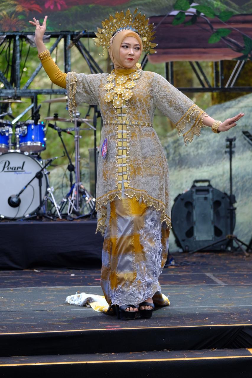 Kreasi Cora' La'ba Dipromosikan Lewat Fashion Week Beautiful Malino 2025