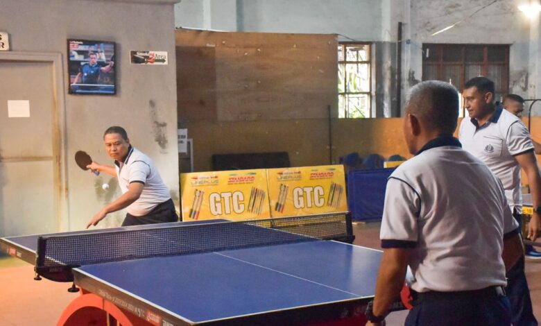 Jaga Kebugaran Fisik, Danlantamal VI Makassar Ajak Pejabat Utama Olahraga Tenis Meja