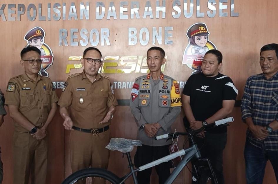Berhasil Gagalkan Penculikan Anak, Personel Sat Intelkam Polres Bone Terima Penghargaan dari Pemda