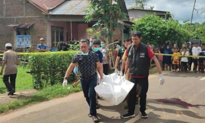 Tragis! Pria di Gowa Tewas Ditikam Anak Tiri saat Hendak Rujuk dengan Mantan Istri