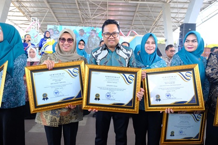 Hati Damai Terima Penghargaan Nasional Atas Keberhasilan Program Keluarga