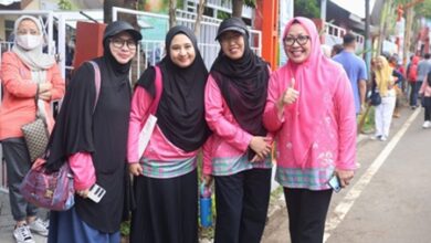 TP-PKK Kota Makassar Turun Langsung Dukung Jumat Bersih di Panampu Jelang Lomba Kelurahan