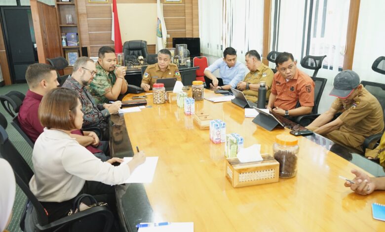 Jajaki Kerja Sama, Wali Kota Palu Bersama Kedutaan Ceko Bahas Penanganan Limbah Medik