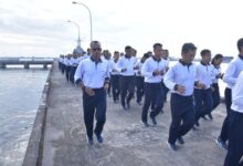 Wadan Lantamal VI Pimpin Lari Pagi Bersama Jaga Kebugaran Tubuh Personel Lantamal VI