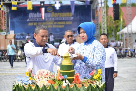 Olahraga Bersama Meriahkan Akhir dari Rangkaian HUT ke 75 Lantamal VI